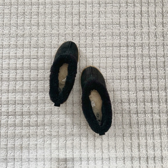 UGG Rylan Skimmer Slippers - Picture 2 of 6